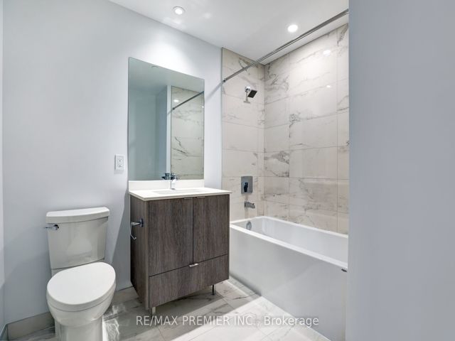 2703 - 1928 Lake Shore Blvd W