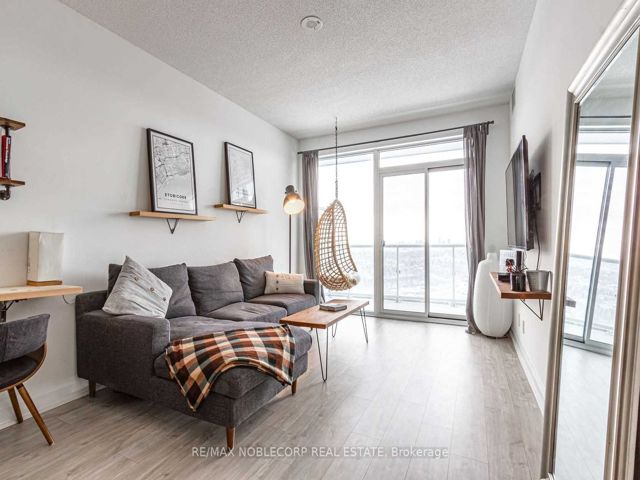 4106 - 56 Annie Craig Dr
