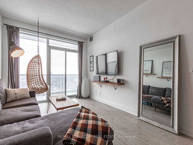 4106 - 56 Annie Craig Dr