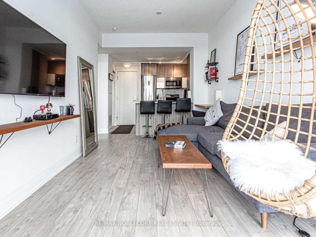 4106 - 56 Annie Craig Dr