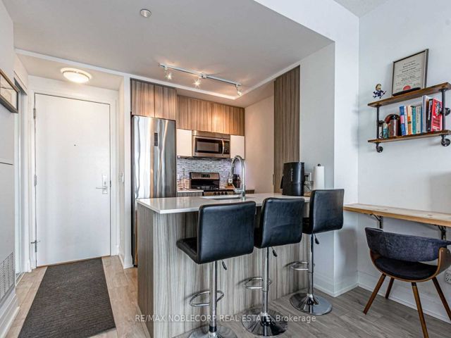 4106 - 56 Annie Craig Dr