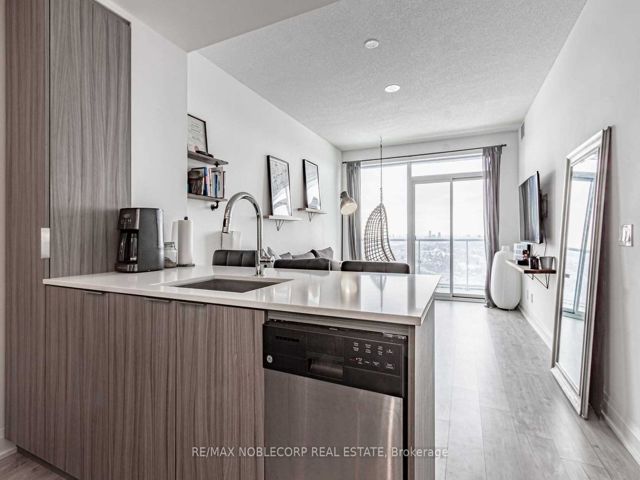 4106 - 56 Annie Craig Dr
