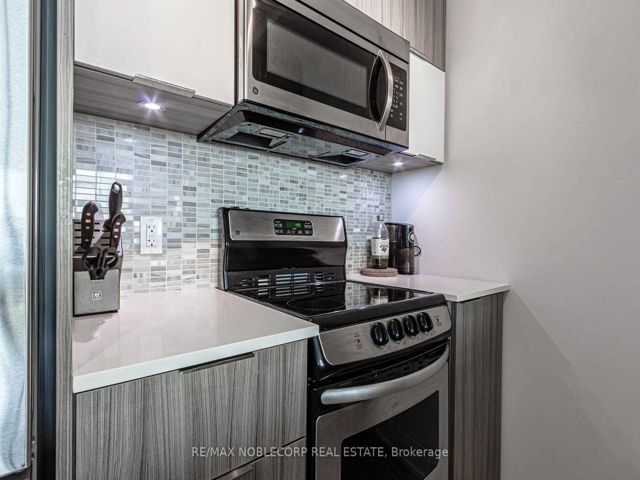 4106 - 56 Annie Craig Dr