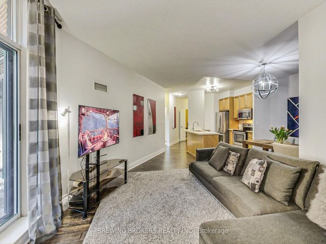 114 - 25 Earlington Ave