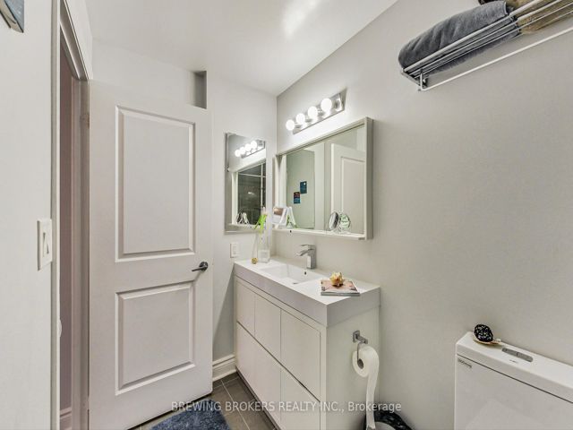 114 - 25 Earlington Ave
