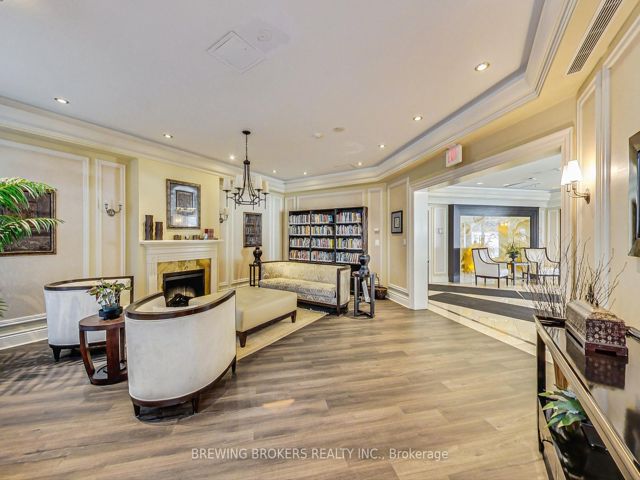 114 - 25 Earlington Ave