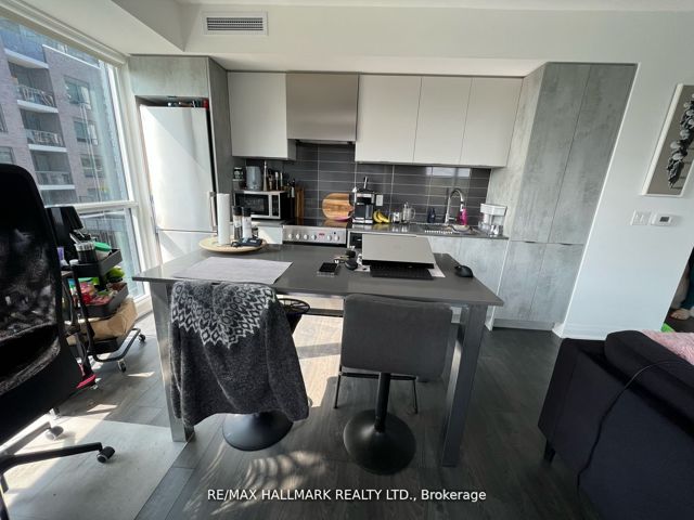 545 - 26 Gibbs Rd