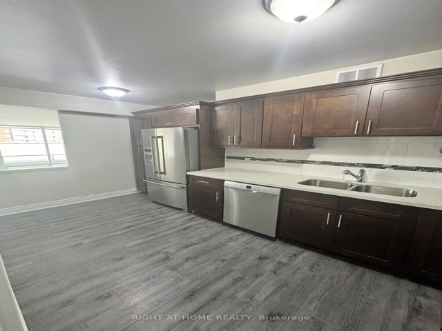 408 - 9 Four Winds Dr