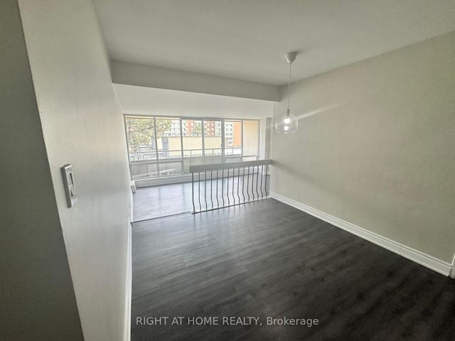 408 - 9 Four Winds Dr