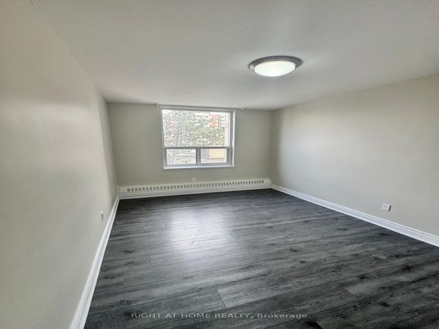 408 - 9 Four Winds Dr