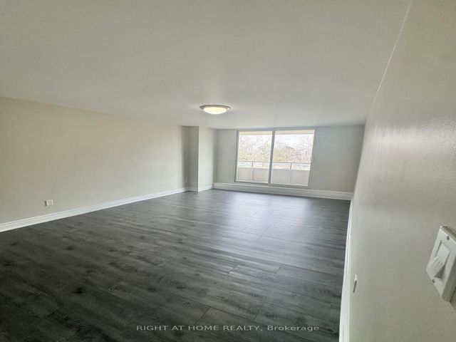 408 - 9 Four Winds Dr