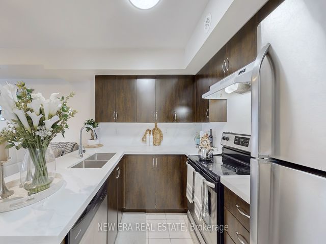 34 - 2335 Sheppard Ave W