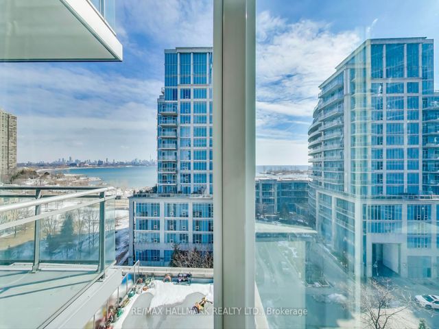 809 - 2119 Lake Shore Blvd W
