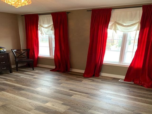207 - 3609 Lake Shore Blvd W