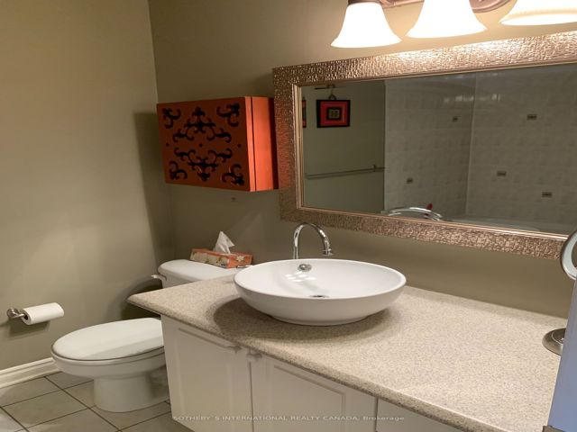 207 - 3609 Lake Shore Blvd W