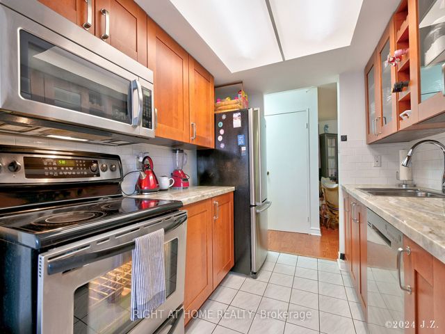 409 - 3 Rowntree Rd