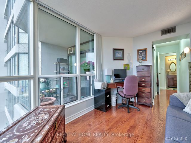 409 - 3 Rowntree Rd