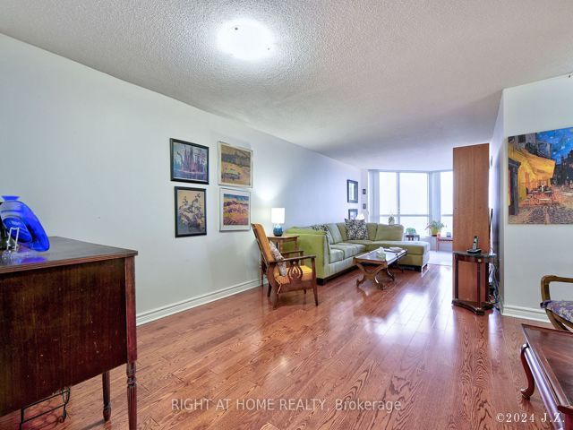 409 - 3 Rowntree Rd