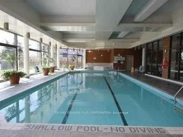 906 - 2261 Lake Shore Blvd W