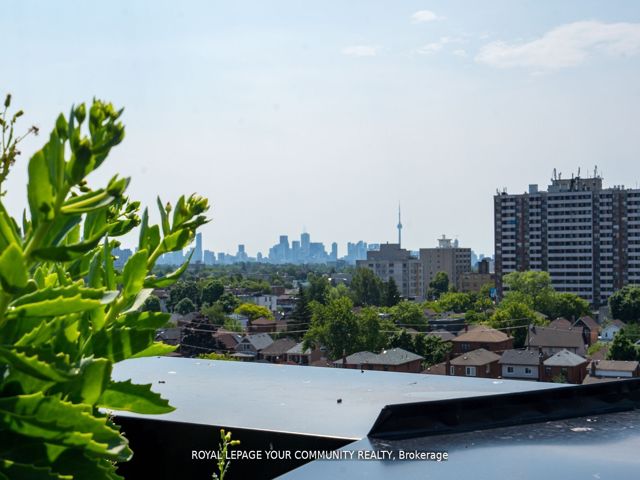 803 - 2433 Dufferin St