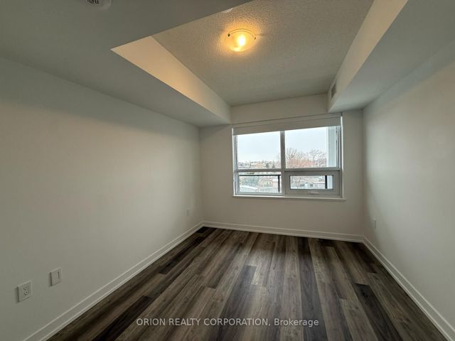 431 - 556 Marlee Ave