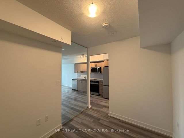 431 - 556 Marlee Ave
