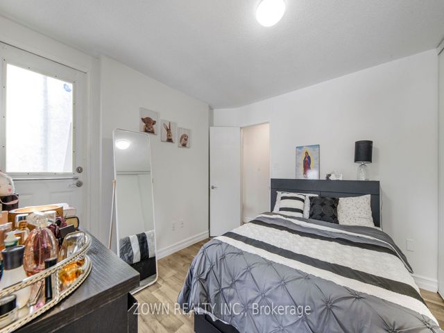 304 - 72 Sidney Belsey Cres