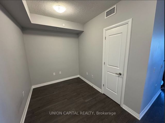 412 - 50 Thomas Riley Rd