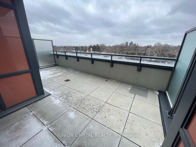 412 - 50 Thomas Riley Rd