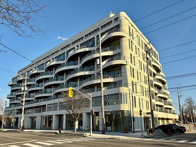 215 - 689 The Queensway