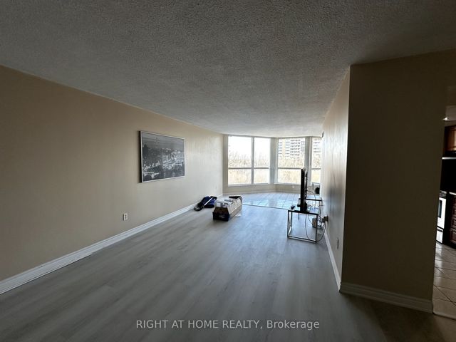 404 - 5 Rowntree Rd