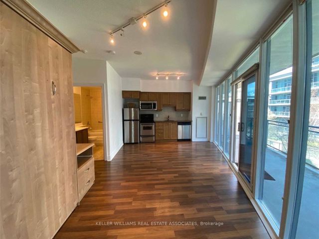 225 - 58 Marine Parade Dr