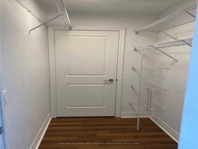 225 - 58 Marine Parade Dr