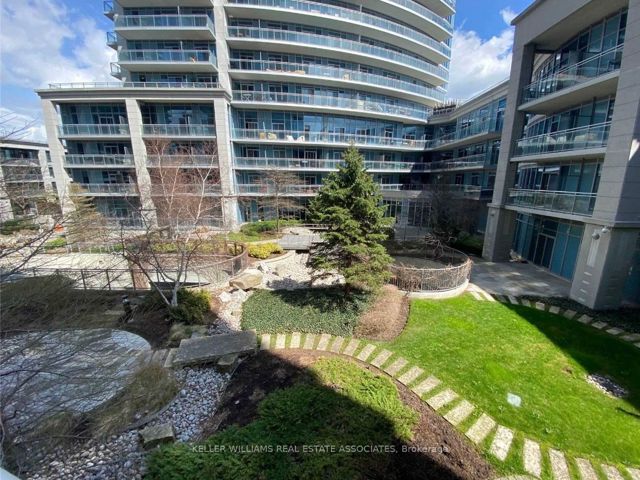 225 - 58 Marine Parade Dr