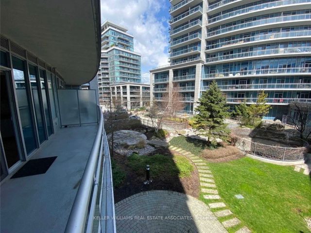 225 - 58 Marine Parade Dr