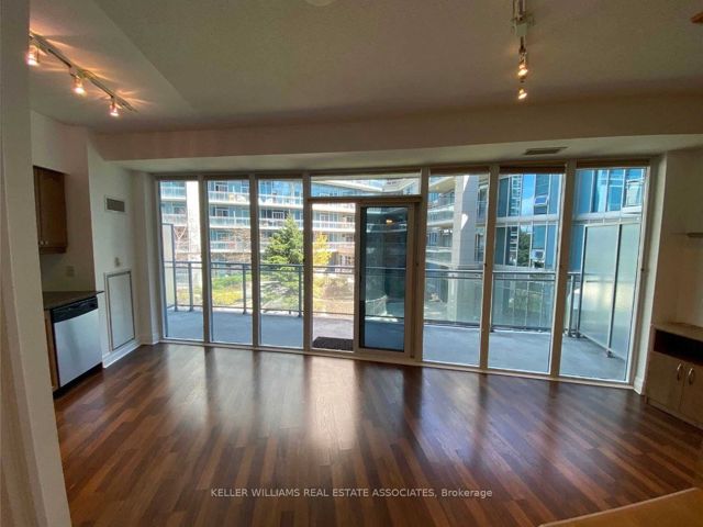 225 - 58 Marine Parade Dr