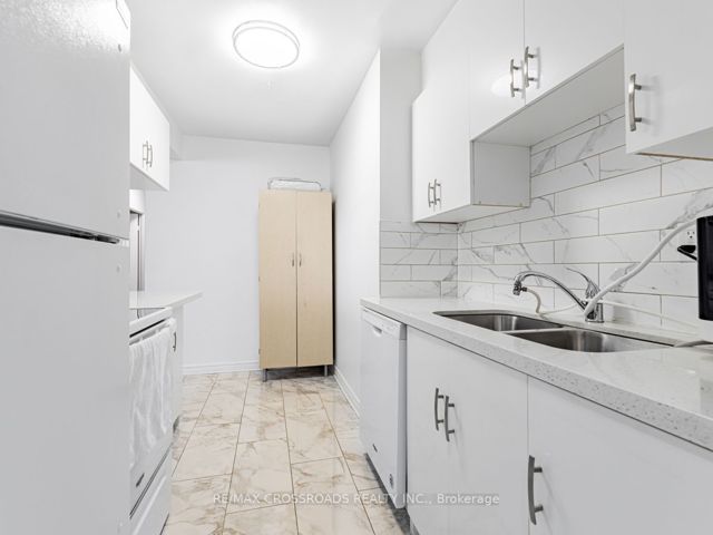 101 - 2645 Kipling Ave