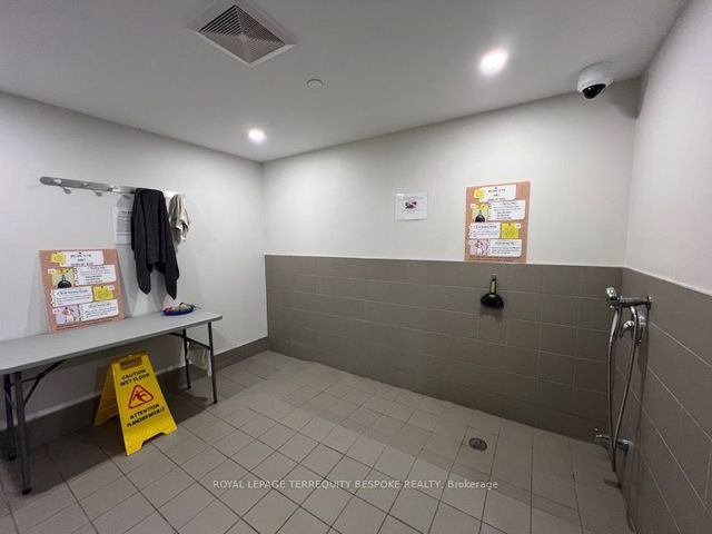 308 - 430 Roncesvalles Ave