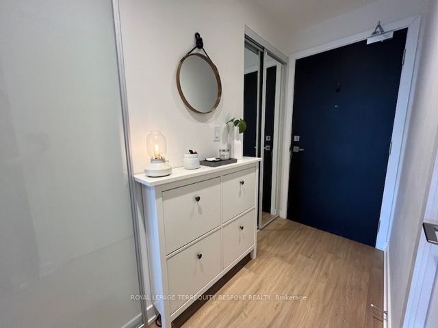 308 - 430 Roncesvalles Ave