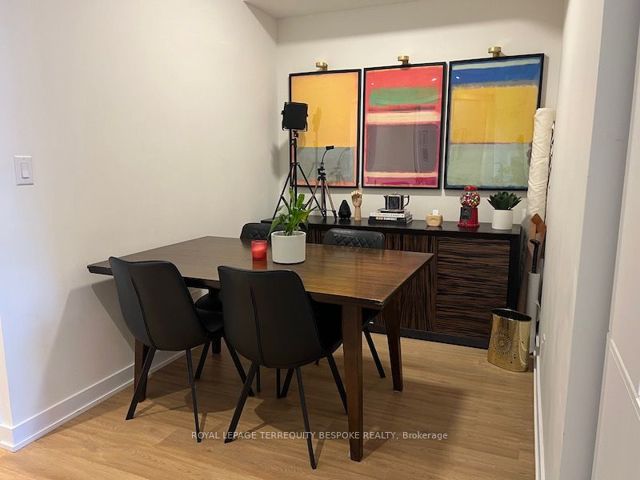 308 - 430 Roncesvalles Ave