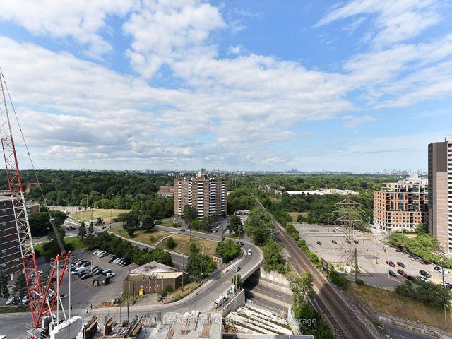 1507 - 7 Mabelle Ave