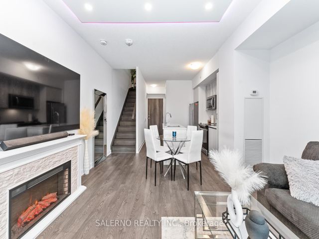 111 - 251 Manitoba St