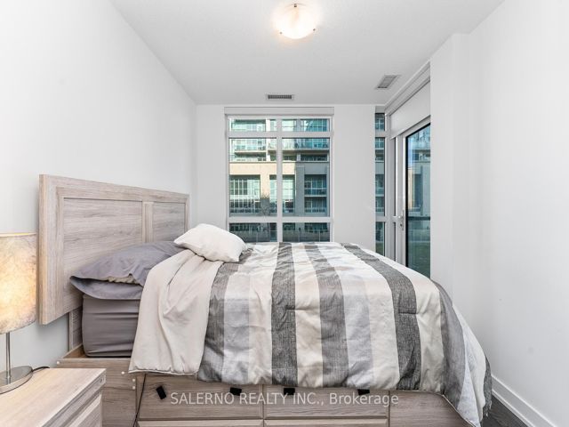 111 - 251 Manitoba St