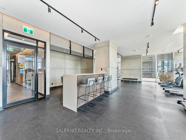 111 - 251 Manitoba St