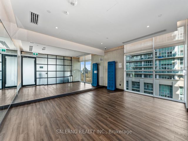 111 - 251 Manitoba St