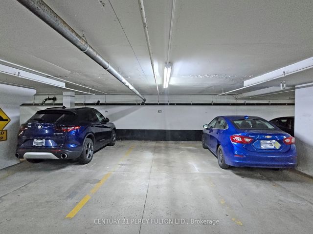 1215 - 2 Fieldway Rd