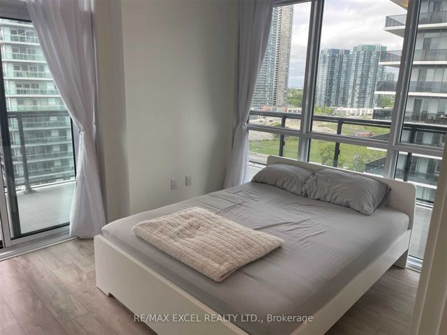 1103 - 65 Annie Craig Dr