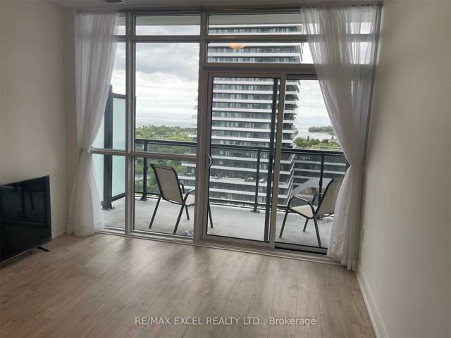 1103 - 65 Annie Craig Dr
