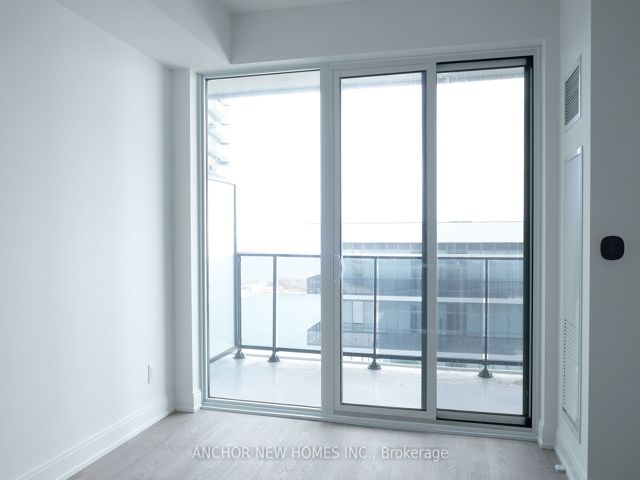 #1805 - 70 Annie Craig Dr