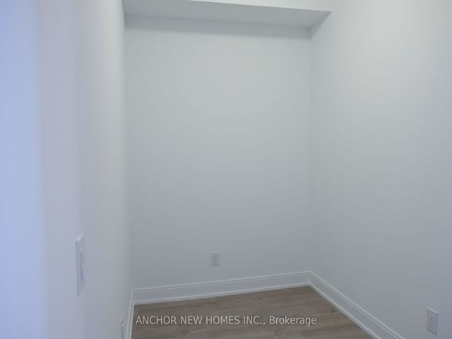 #1805 - 70 Annie Craig Dr